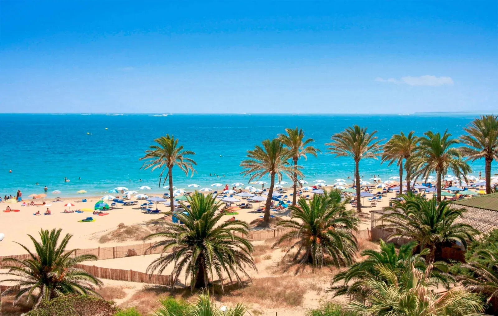 La spiaggia di Playa d'en Bossa